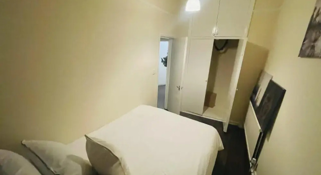 Captivating 2-bed Apartment in London Paddington, Varaa Huoneisto Asunnot kohteessa Merseyside, Huoneisto
