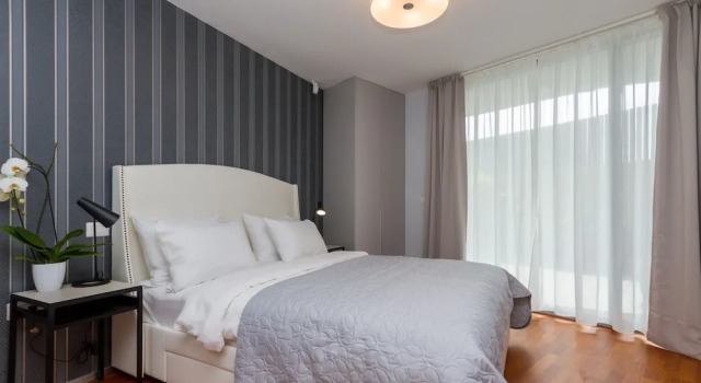 Апартаменты Deluxe Apartments Lux by Locap Group