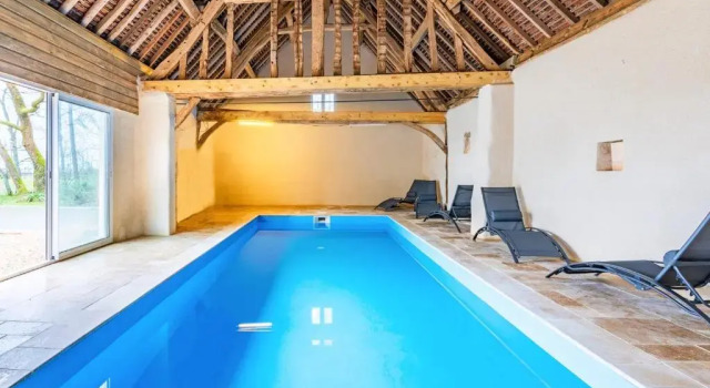 Crazy Villa Champs Corons 61 - Interior heated pool - 2h from Paris - 30p, Prenota Villa Les Menus Normandia