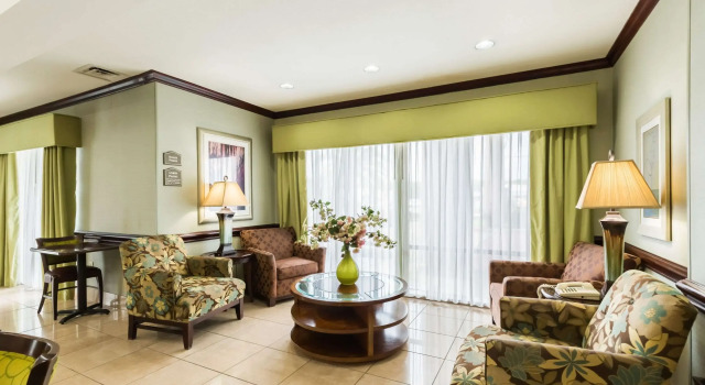 Comfort Suites Beaumont, Boek Hotel SPA-hotels in Beaumont, SPA