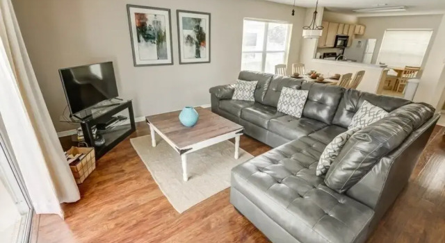 Southern Palms Pool 3 Bedroom Home by RedAwning, Забронировать Вилла Отели Lakeland - Winter Haven с бассейном, Бассейн