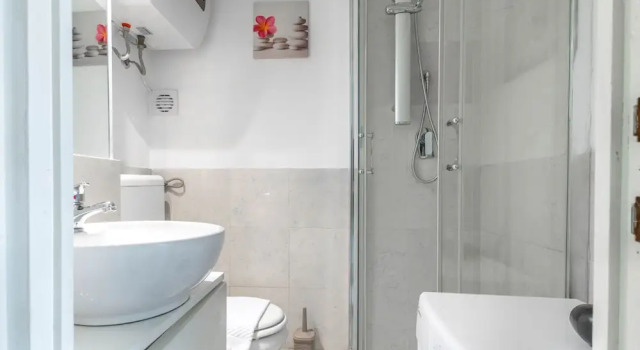 Апартаменты JOIVY Lovely Studio For 2 W/Balcony Near Duomo