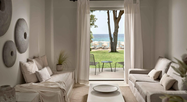The Bay Hotel & Suites