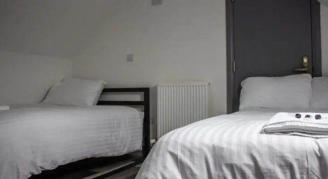 Crofts Hotel
