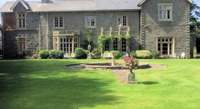 Llangattock Park House, Забронировать Отель Ллангатток 