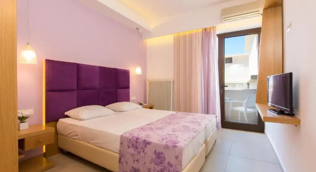 Трёхместный номер Superior Eltina Hotel