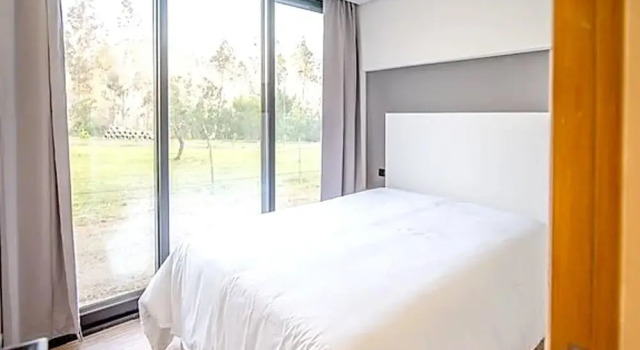 Chalet With one Bedroom in Branca - Albergaria-a-velha, With Shared Pool and Wifi, Rezerwuj Chalet Domki letniskowe w Norte Region, Domek