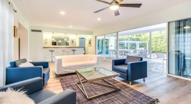 Hollywood Chateau - 7 Br Villa