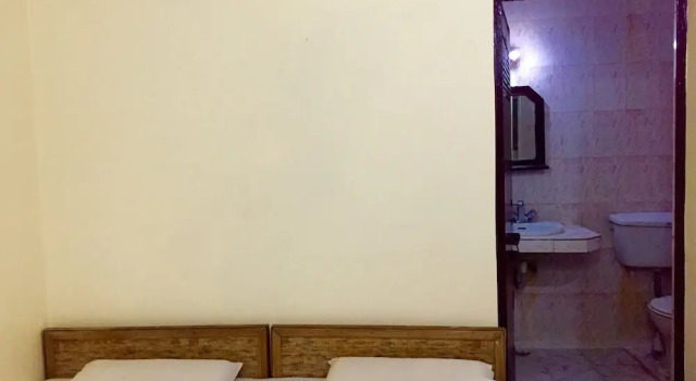 Трёхместный номер Standard Goroomgo Shanti Guest House Varanasi