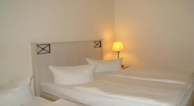 Двухместный номер Standard Entrée Groß Borstel Garni Hotel