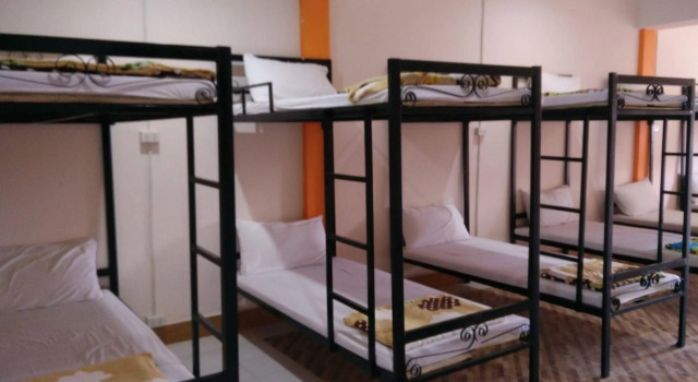 Orange Backpacker Hostel, Rezervasyon Pansiyon / Hostel Vientiane Province hosteller, Pansiyon / Hostel