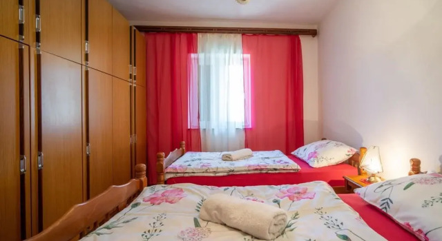 Saulja Volarice in Volarice, Book Hotel Hoteller i Senj med parkering, Parkering