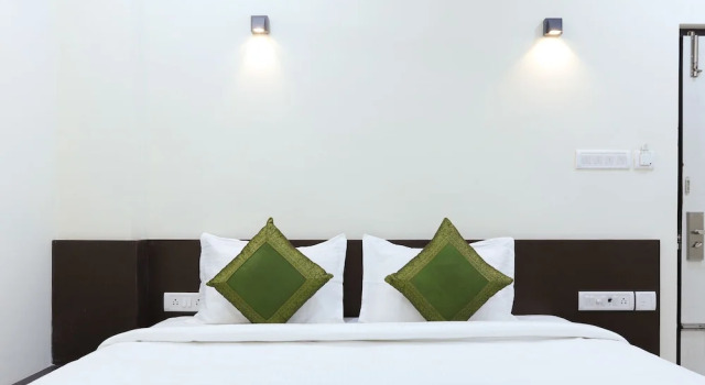 Treebo Trip Majestic Inn, Забронировать Отель Отели штата Тамилнада с завтраком, Завтраки