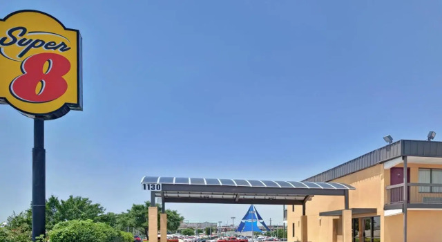 Inn Of Rockwall, Забронировать Отель Отели Рокуолл с бассейном, Бассейн