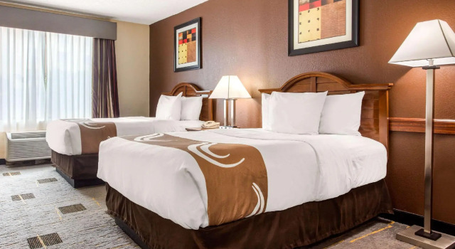 Четырёхместный номер Standard Quality Inn & Suites North Myrtle Beach