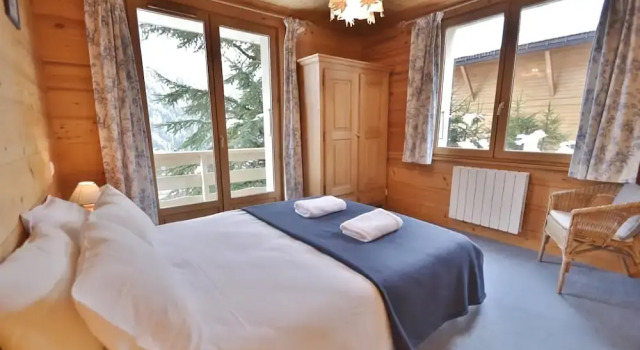 Le Bouchet Chalet Everest, Забронировать Шале Виллы Овернь-Рона-Альпы, Вилла