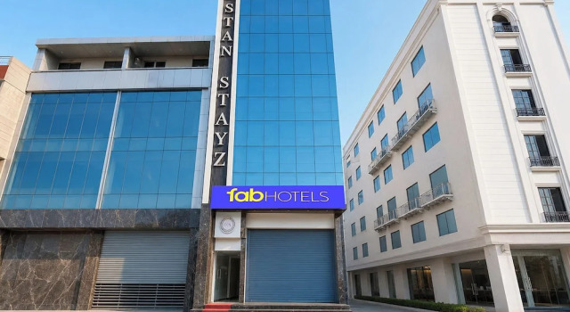 Fabhotel Ostan Stayz 15