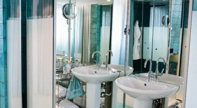 Двухместный номер Premium WC by The Beautique Hotels