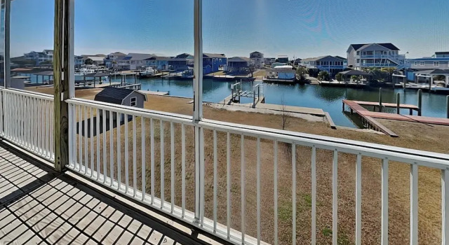 Студия с 3 комнатами Perfectly Seasun'd by Topsail Realty