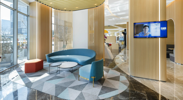 Holiday Inn Express Shanghai Pudong Zhangjiang, Varaa Hotelli Pudong Shanghai