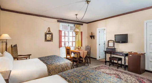 Standard Doppel Zimmer Hotel Dann Monasterio