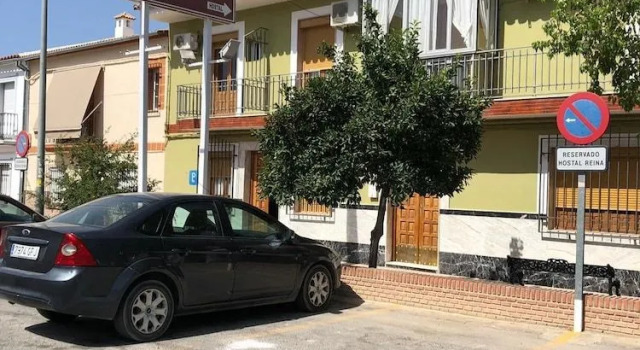 Hostal Restaurante Reina, Book Hotel Benameji Madrid
