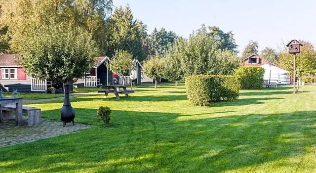 Dromen bij de boer, Rezerwuj Hotel Oene Salland
