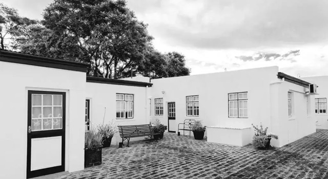 Camdeboo Cottages, Boek Hotel Graaff-Reinet Eastern Cape