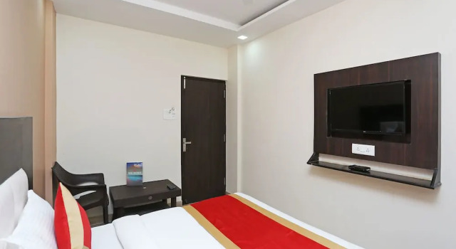 OYO 15098 hotel crystal, Rezervovat Hotel Rāiwāla Uttarakhand