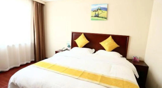 GreenTree Inn Qingdao Licang Shuyan Road Daweng Square Express Hotel
