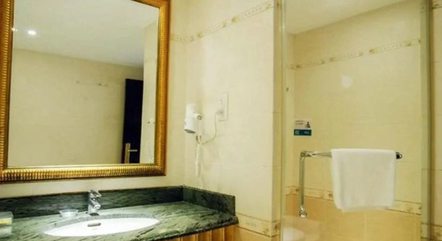 City Comfort Inn Dongguan Humen Beizha Branch, Boek Hotel Hotels in Guangdong met parkeren, Parkeren