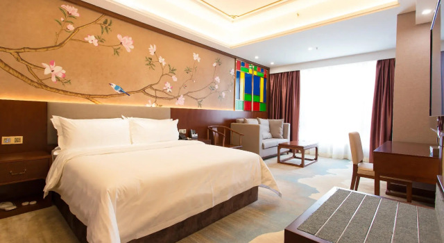 Номер Deluxe Nan Guo Hotel