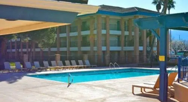 Oasis Resort Casino Golf  Spa, Boek Resort Hotels in Missouri met zwembad, Zwembad