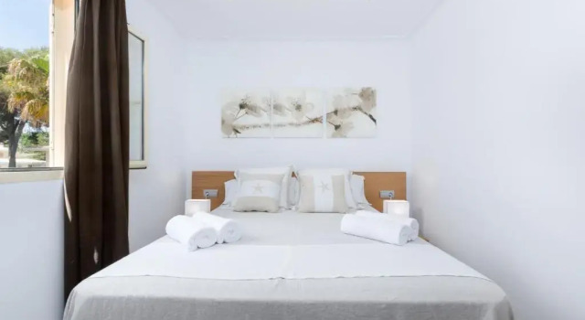 Апартаменты Yourhouse Voramar 1c Apartment
