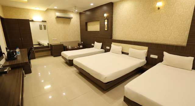 Hotel Varun
