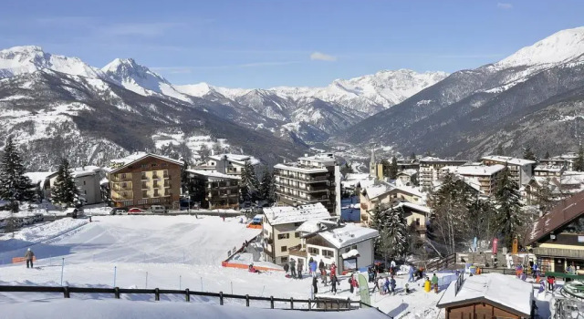 Hotel Biancaneve, Забронировать Отель Саузе-д'Ульс Val di Susa