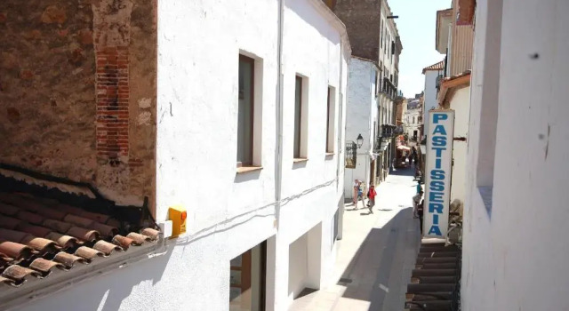 Lets Holidays Cozy Apartment 70 M. From the Beach in Tossa