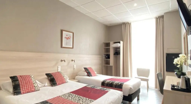 Трёхместный номер Standard Hôtel Helvétique