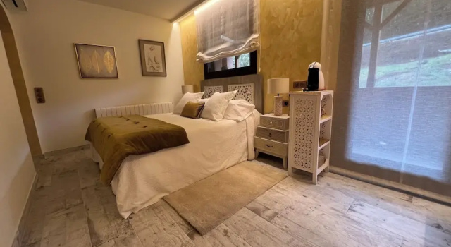 Люкс с балконом Hotel Rural El Molí
