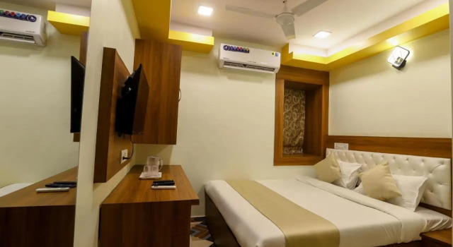 Hotel Jodiya - Near CST, Забронировать Отель Отели Мумбай с парковкой, рядом с Рынок Crawford, Парковка