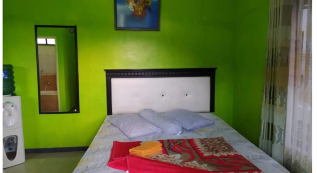 Camera Standard Guest House Biru