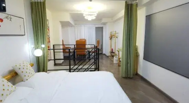 Люкс с 2 комнатами с видом на город Xi'an Qianxun Homestay