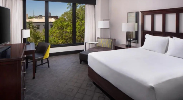 Двухместный номер с видом на город Hyatt Regency Savannah