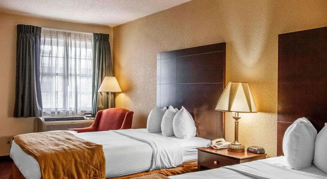 Standardowy czteroosobowy pokój Quality Inn & Suites Covington