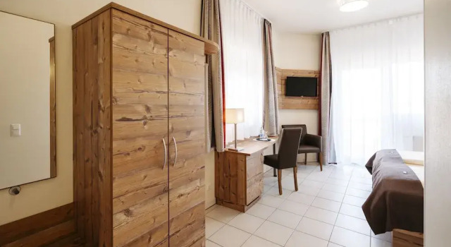 Номер Economy Hotel Nahetal