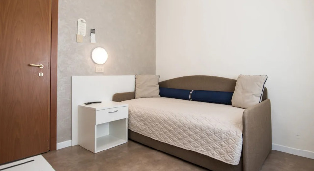 Трёхместный номер Economy Hotel Cristina