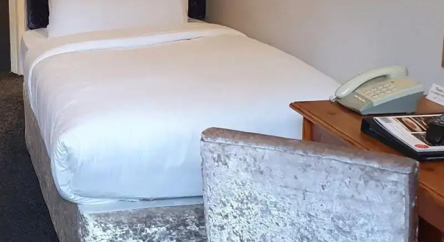 Standard single cameră Hotel St George