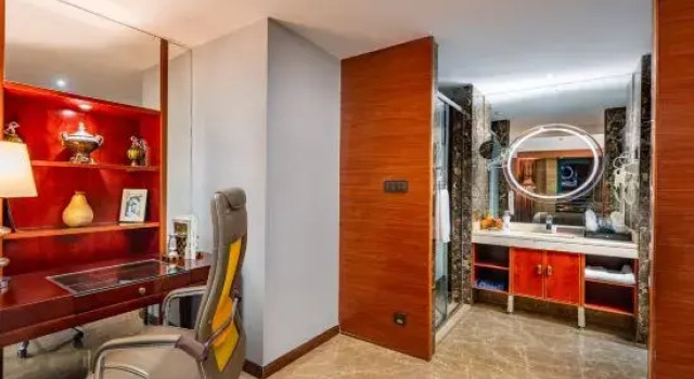 Люкс Serengeti Hotel