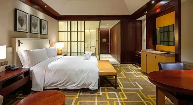 Двухместный номер для гостей с ограниченными возможностями Hilton Qingdao Golden Beach