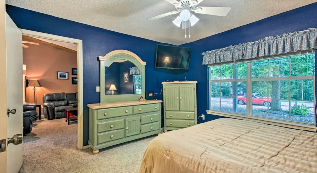 Bella Vista Home Base Near Mtn Biking & Golf!